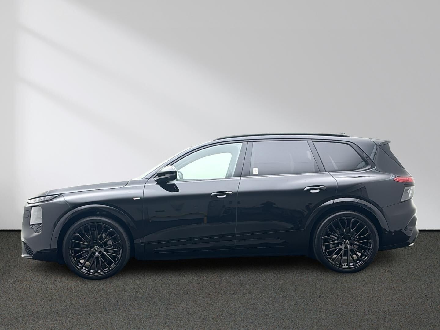 Bild über Audi Q7 SUV TDI quattro 220 kW tiptronic - für weitere Informationen kontaktieren Sie den Audi Partner