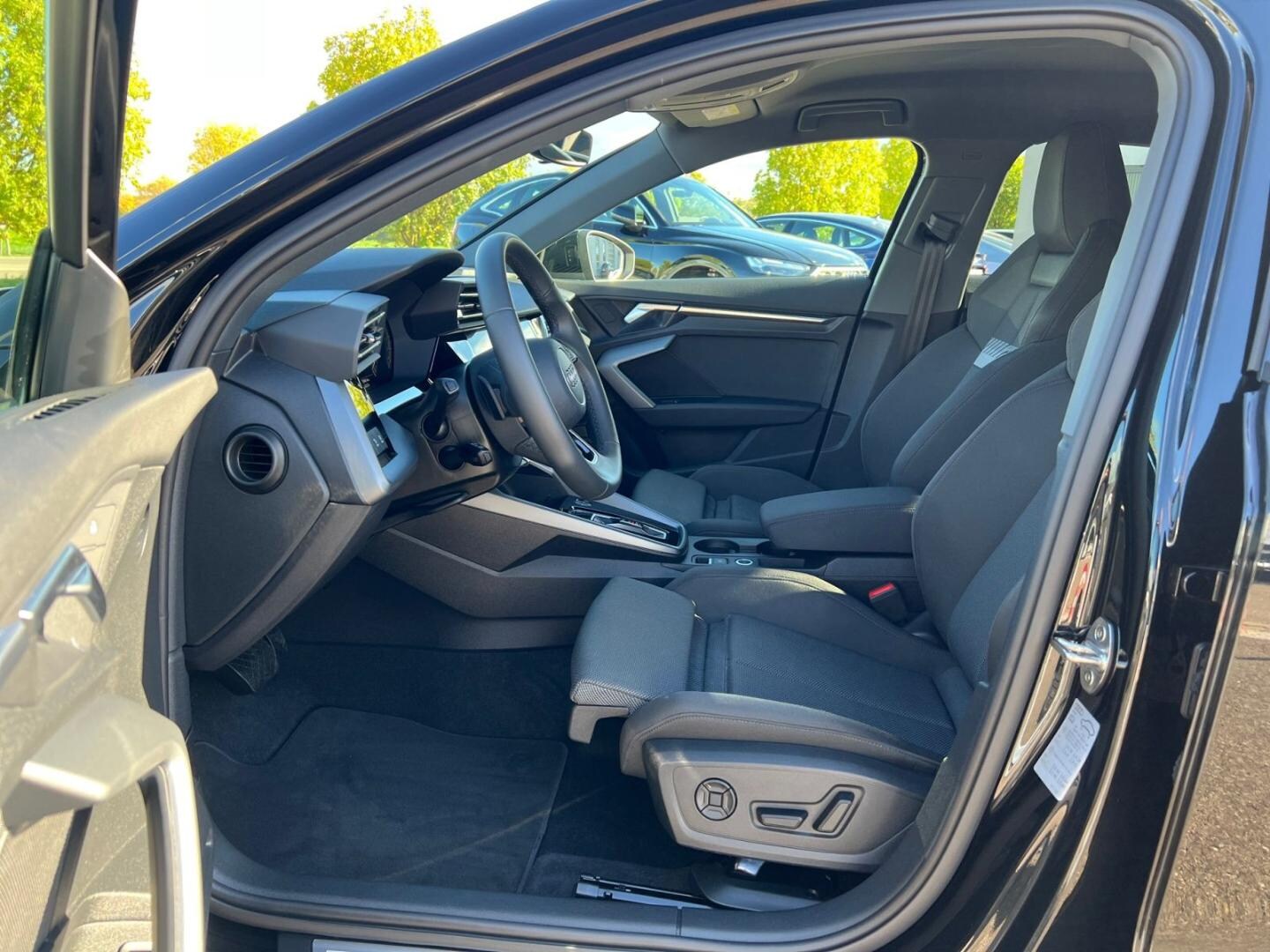 Bild über Audi A3 Sportback TFSI e advanced 40 TFSI e S tronic - für weitere Informationen kontaktieren Sie den Audi Partner