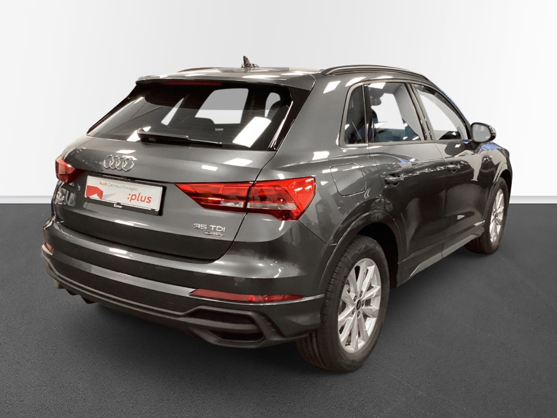 Audi Q3 SUV S line