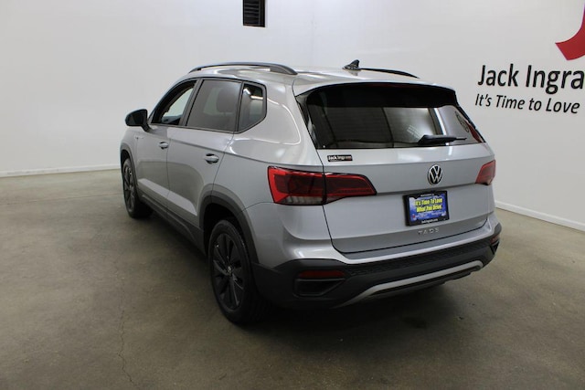 2023 Volkswagen Taos