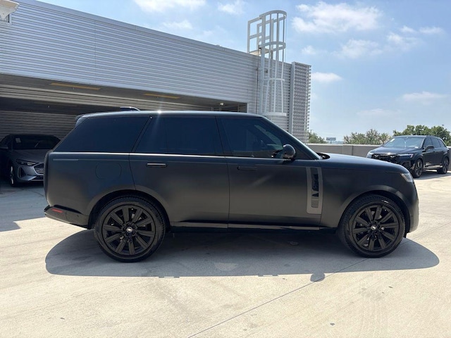 2025 Land Rover Range Rover