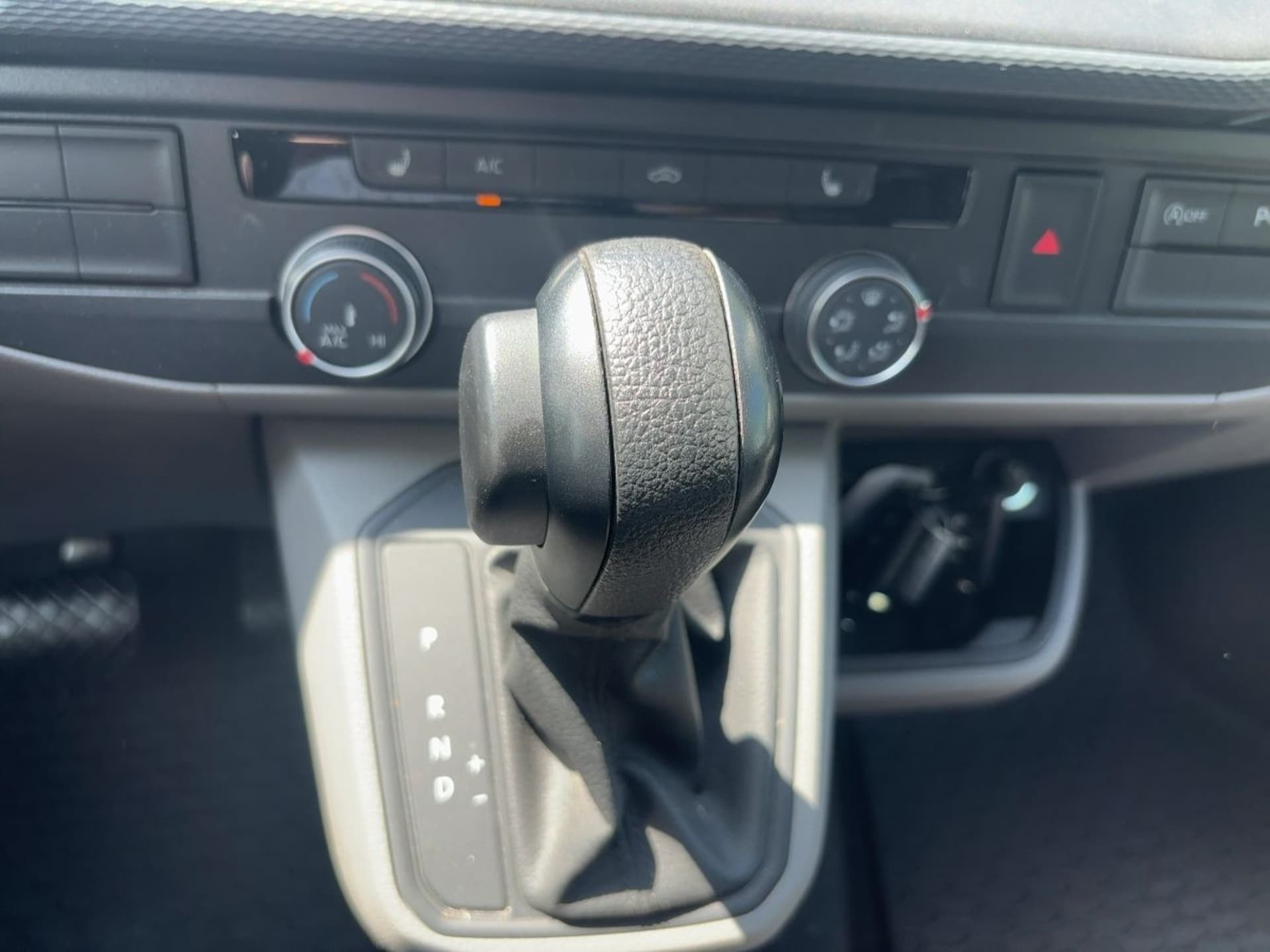 Volkswagen T6.1 Transporter Kasten kurzer Radstand