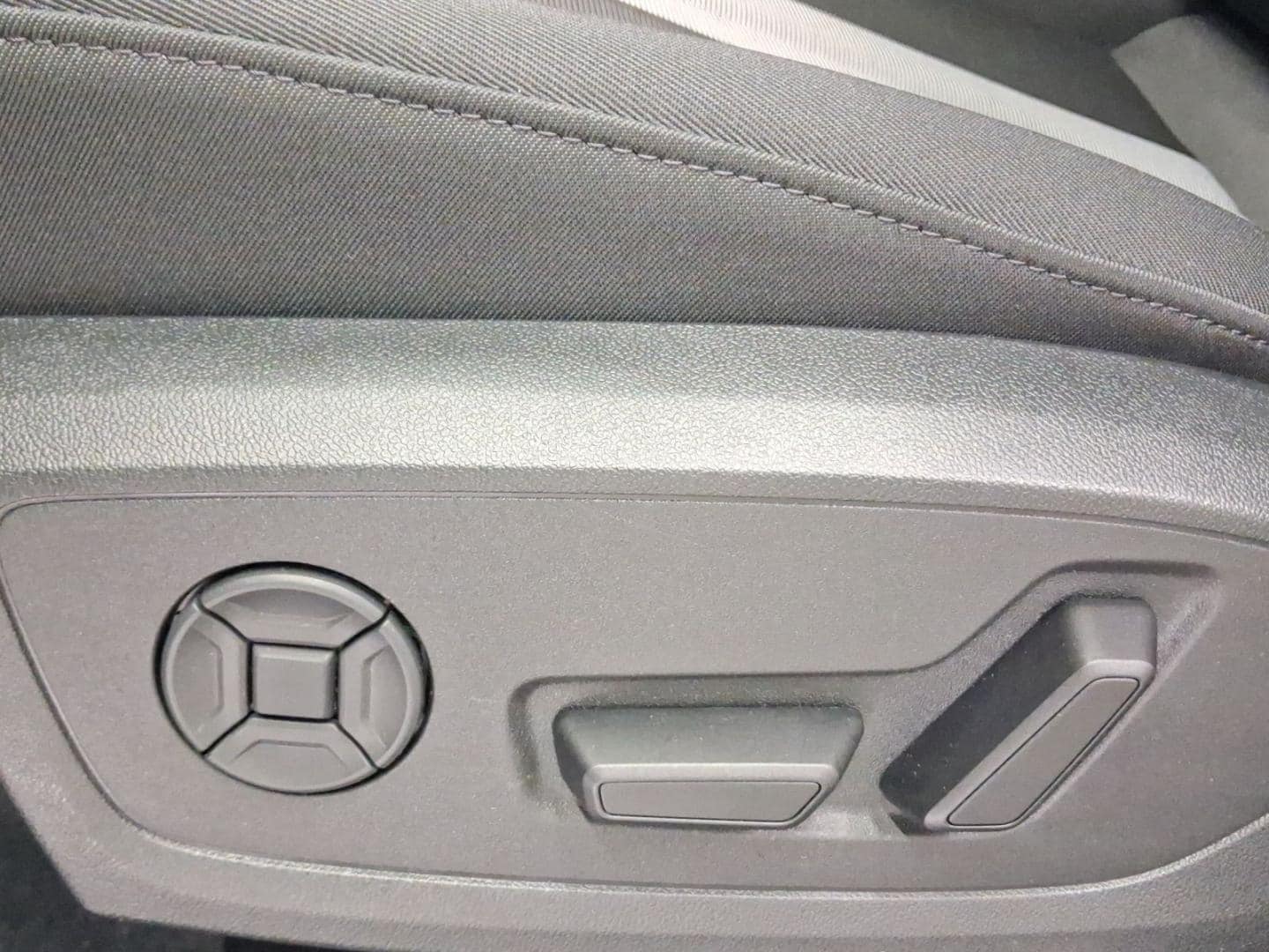 Bild über Audi A3 Sportback TFSI Schaltgetriebe - für weitere Informationen kontaktieren Sie den Audi Partner