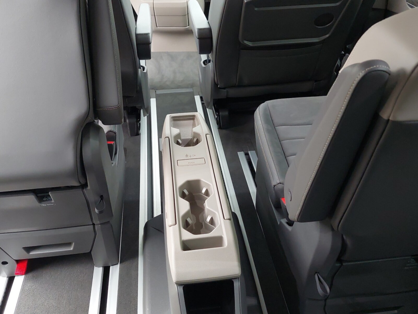Volkswagen Multivan Langversion – Bild 13