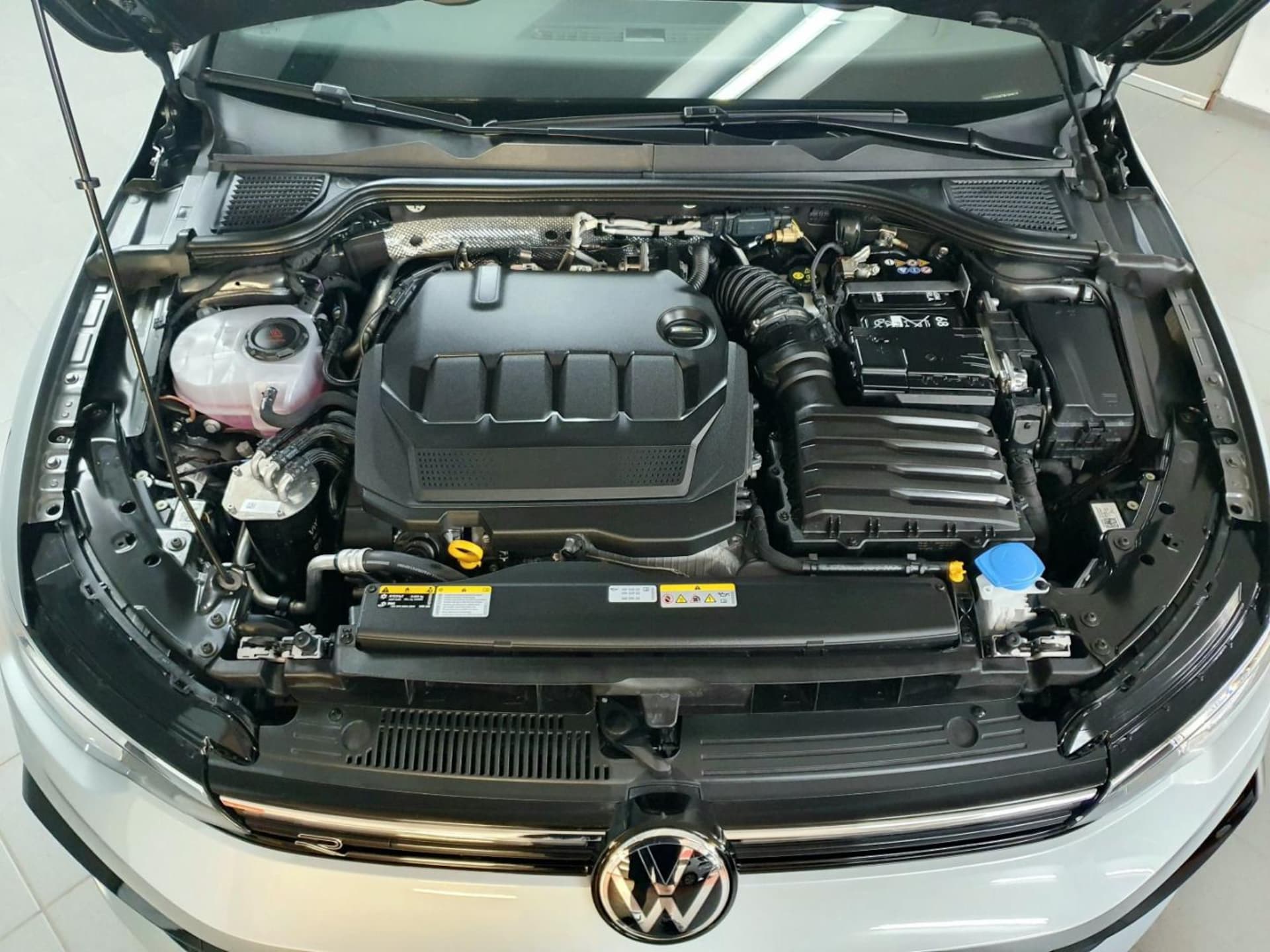 Volkswagen Golf R-Line