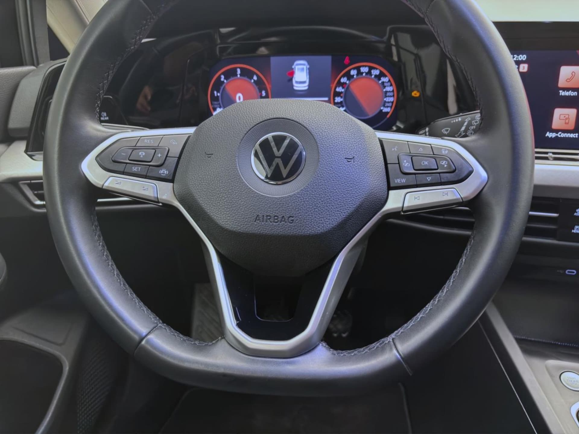 Volkswagen Golf Variant Life