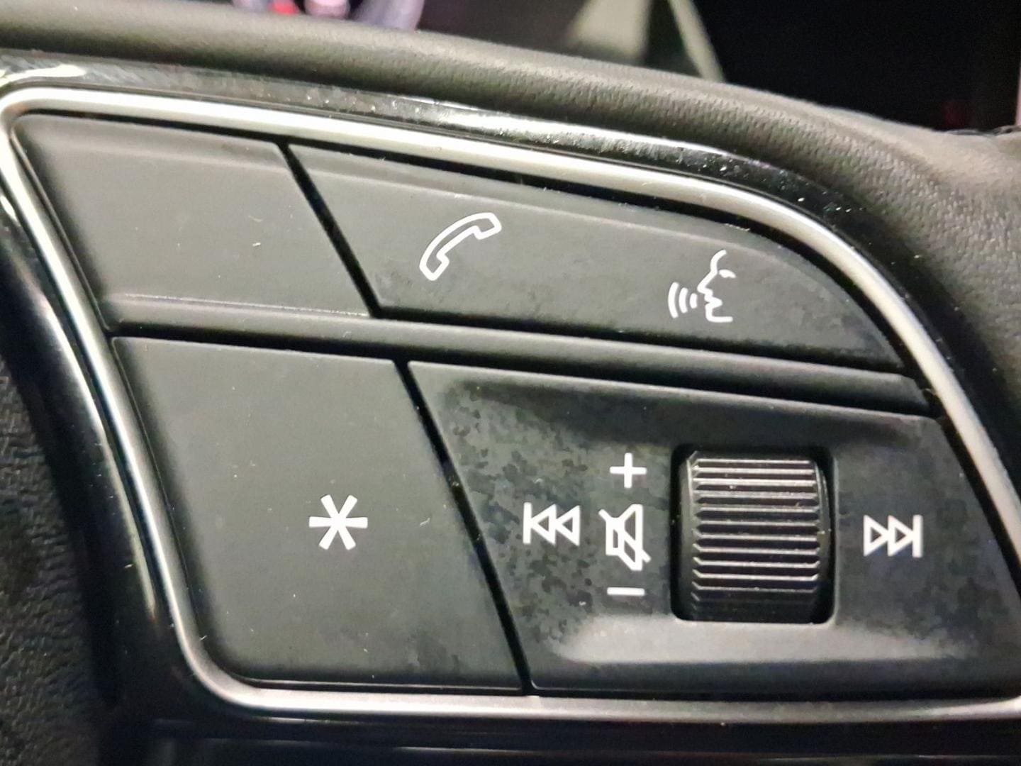 Bild über Audi A3 Sportback TFSI Schaltgetriebe - für weitere Informationen kontaktieren Sie den Audi Partner