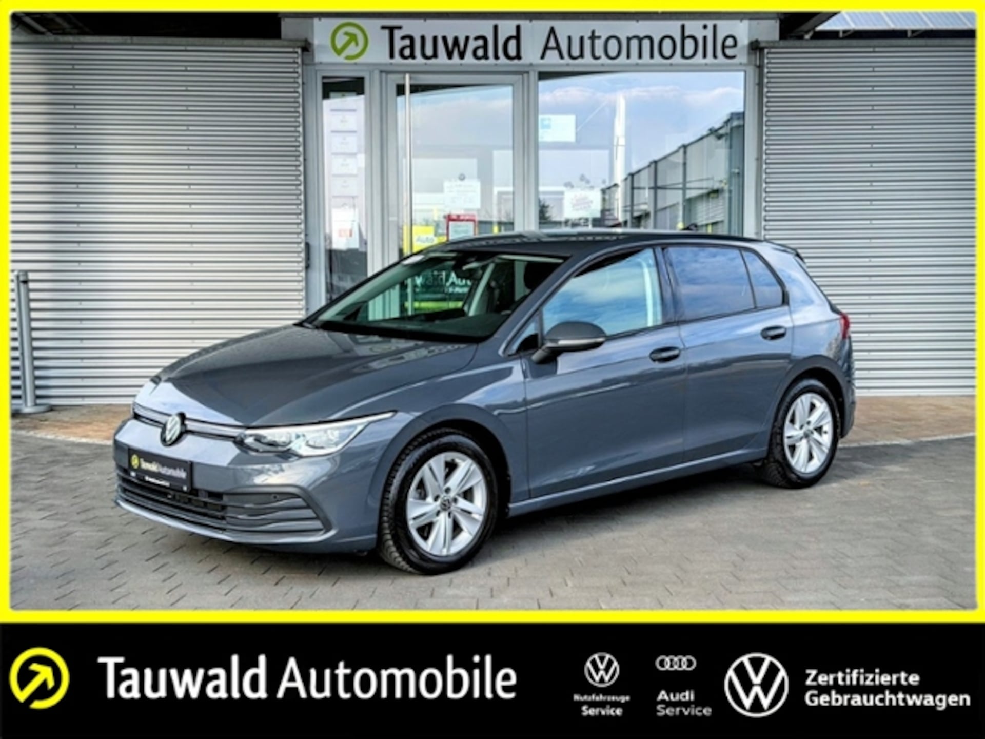 Volkswagen Golf 2023 — VIII 1.5 TSI AHK/STNDHZ/RFK/LED/DCC/ACC/SHZ