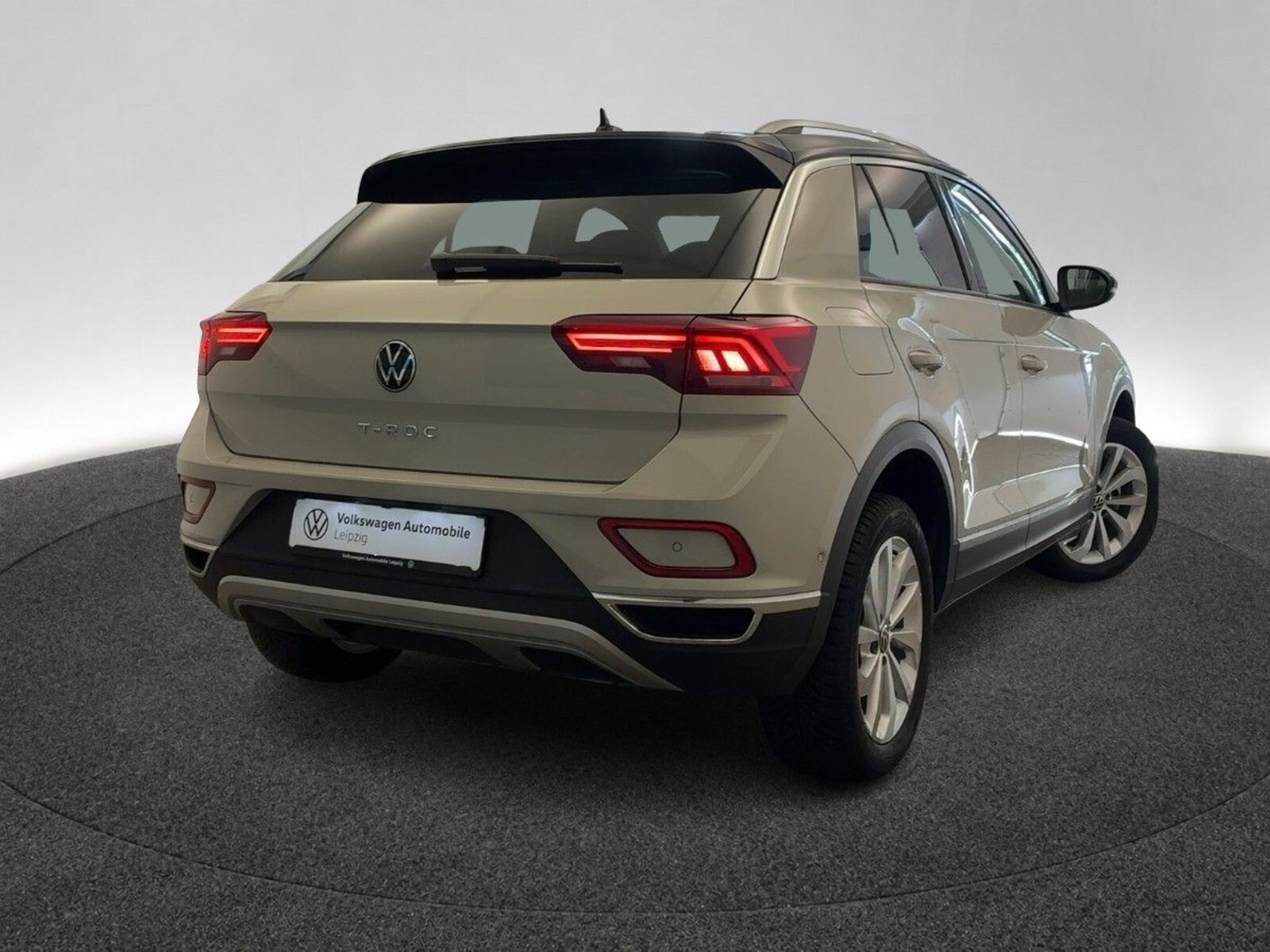 Volkswagen T-Roc – Bild 2