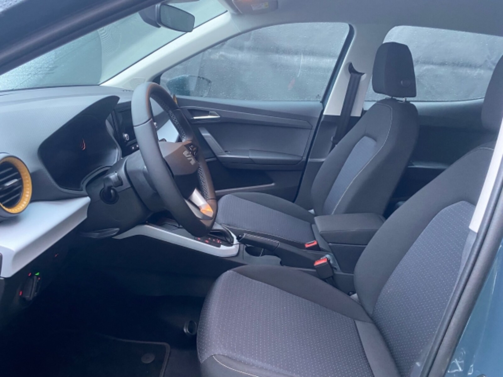 SEAT Arona – Bild 3