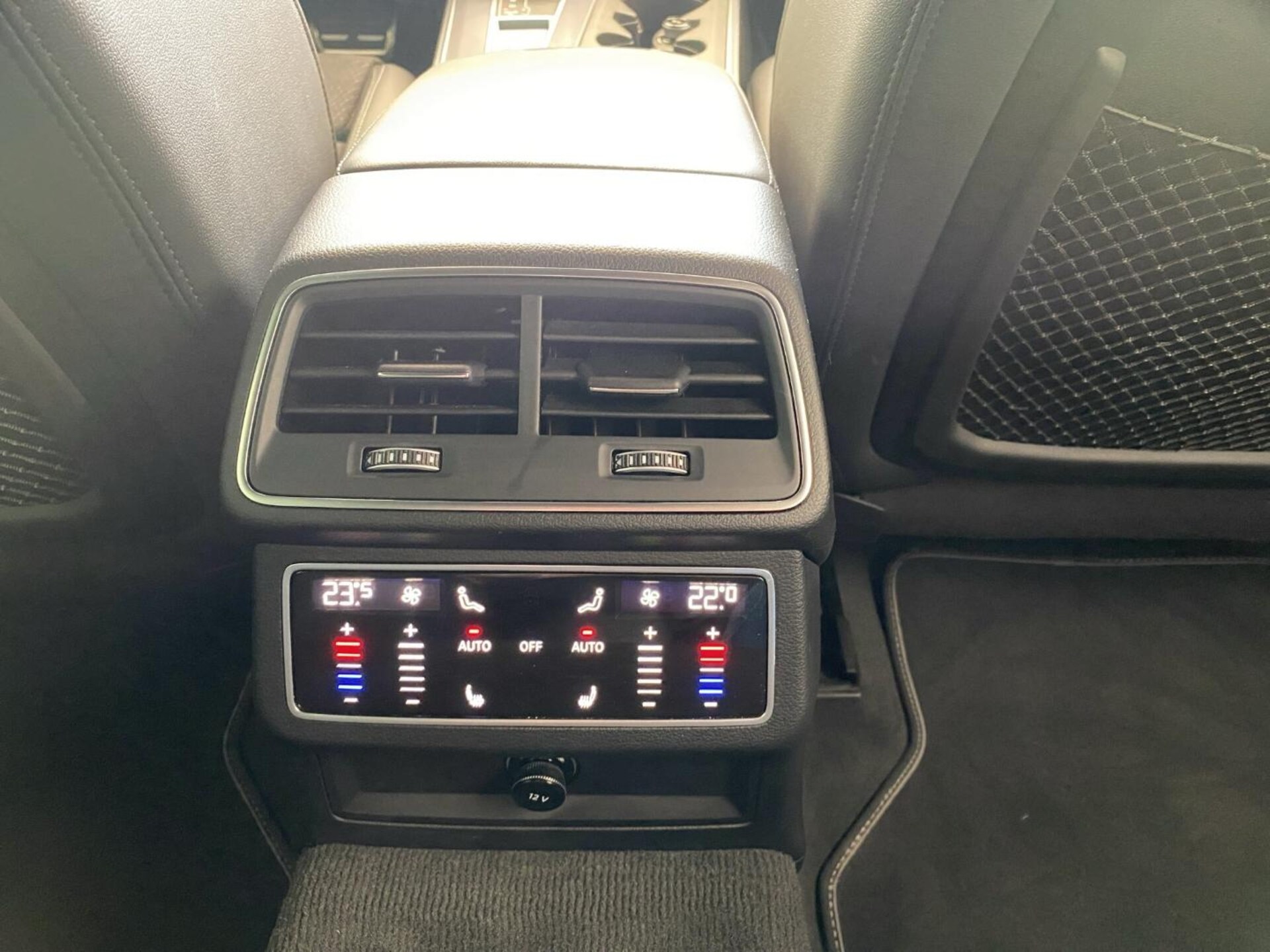 Audi S6 Avant