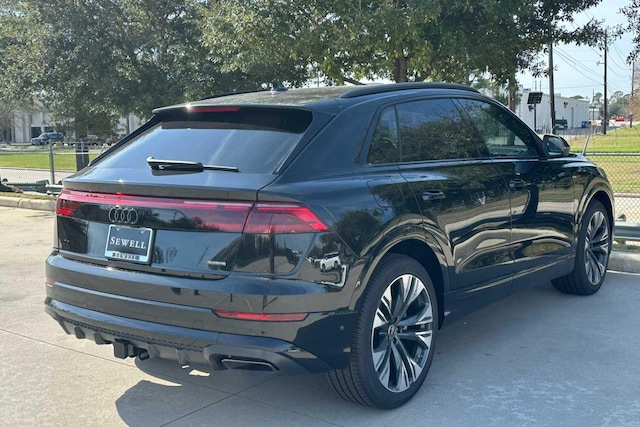 2026 Audi Q8