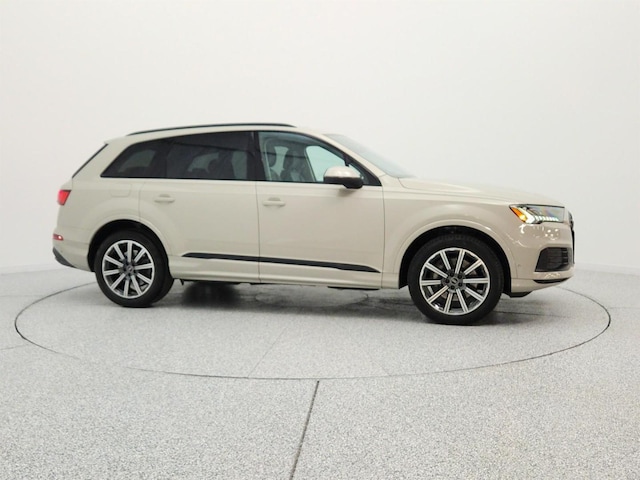 2023 Audi Q7