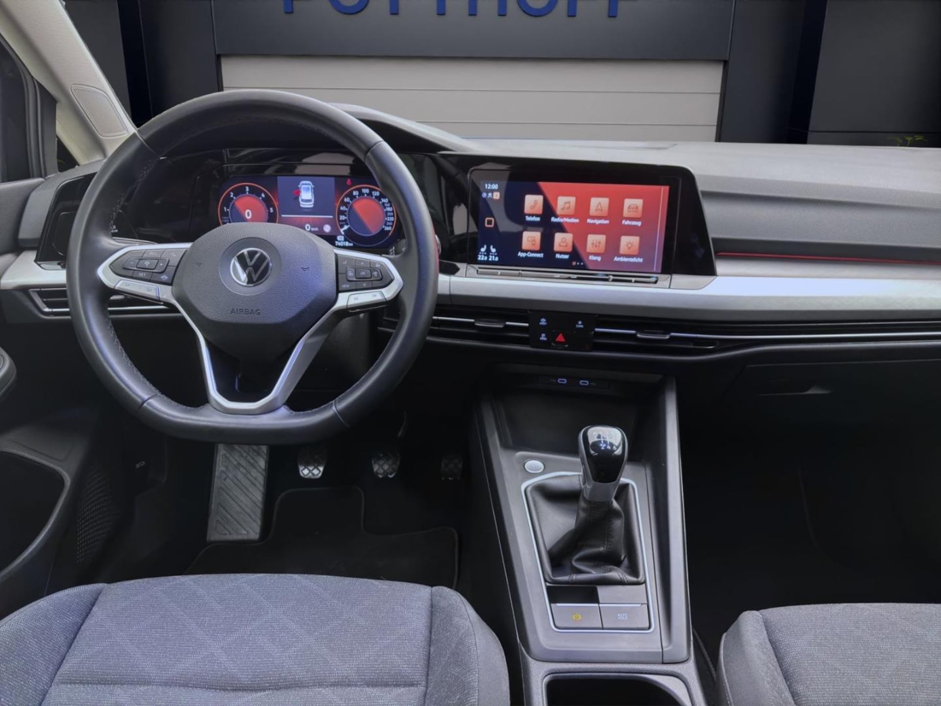 Volkswagen Golf Variant Life