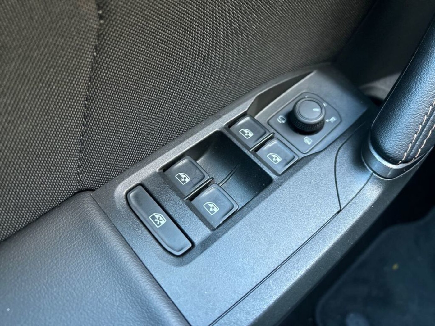 CUPRA Leon León 1.5 TSI 110 kW (150 CV) — photo 13