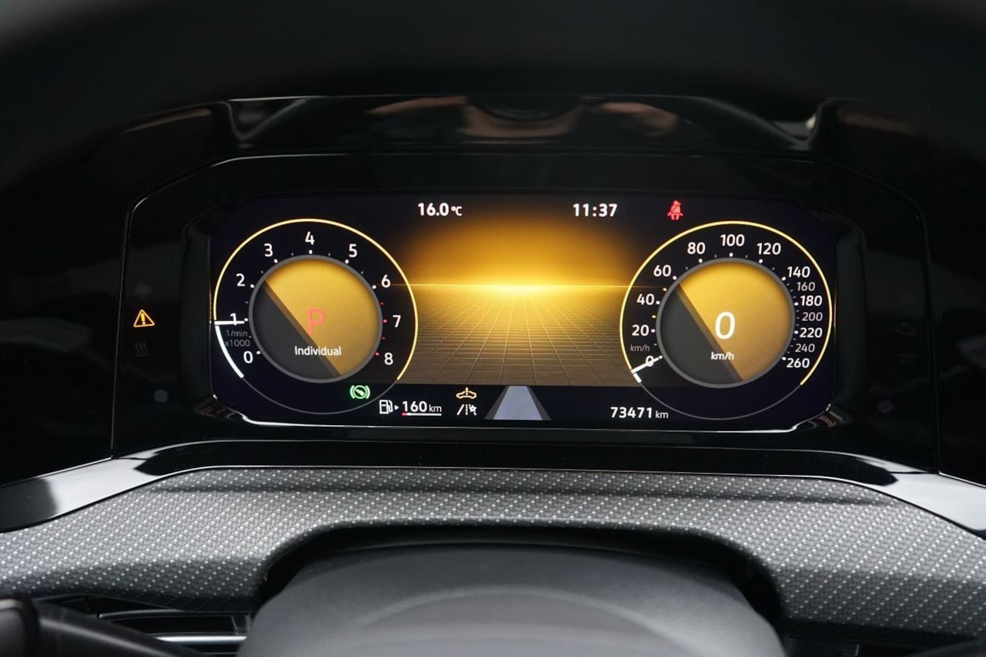 Volkswagen Golf R-Line