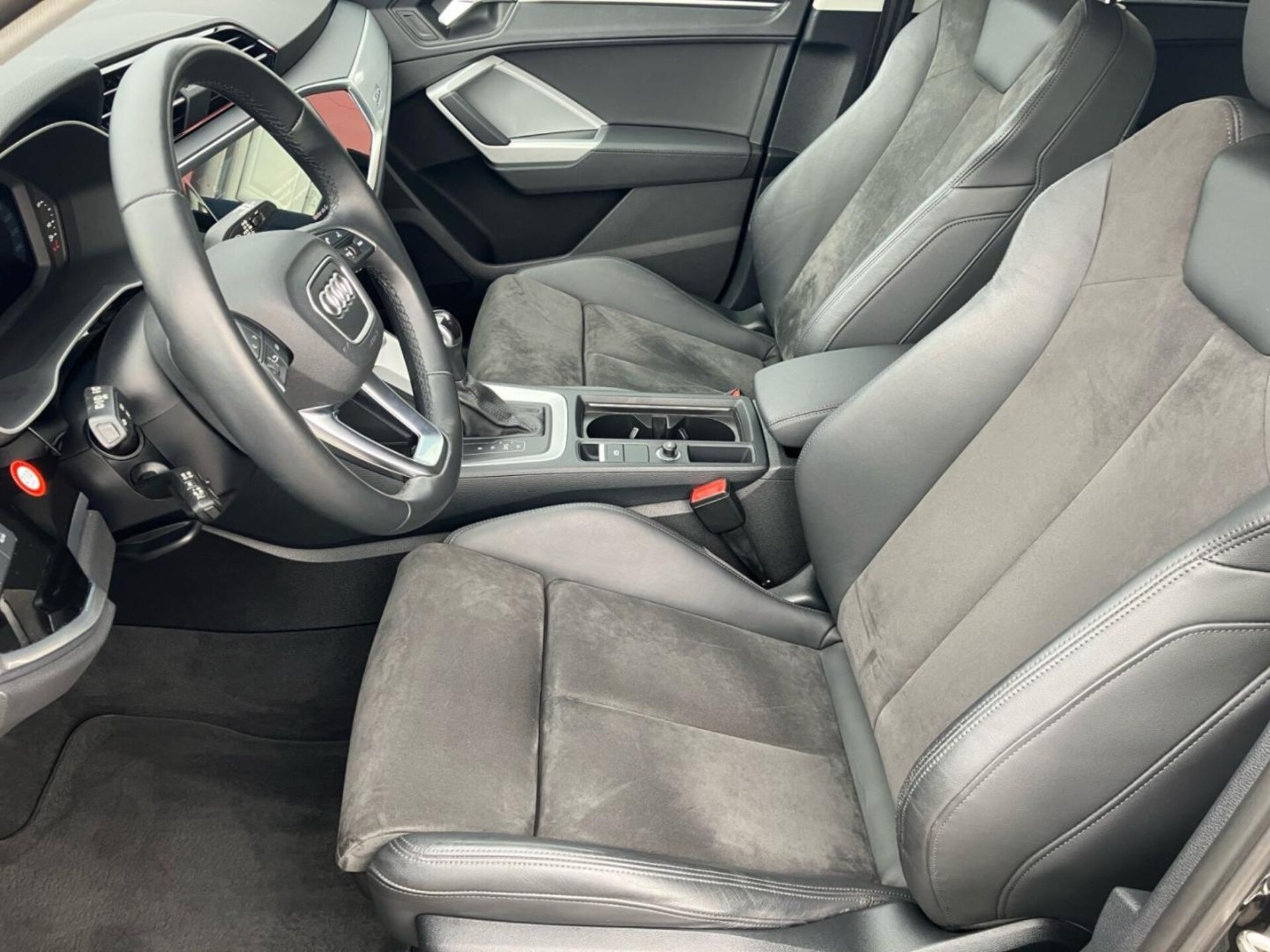 Audi Q3 SUV S line