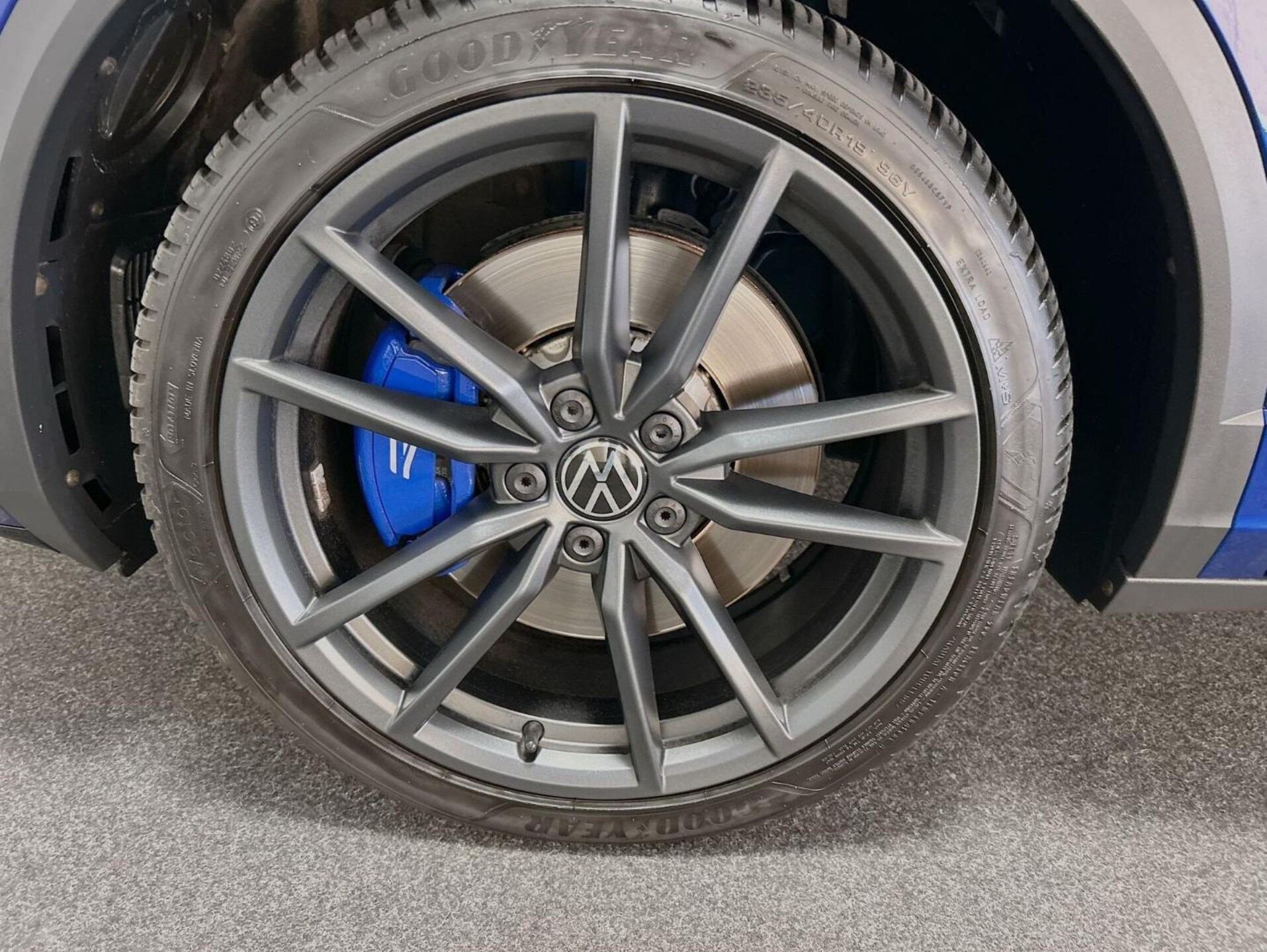 Volkswagen T-Roc R