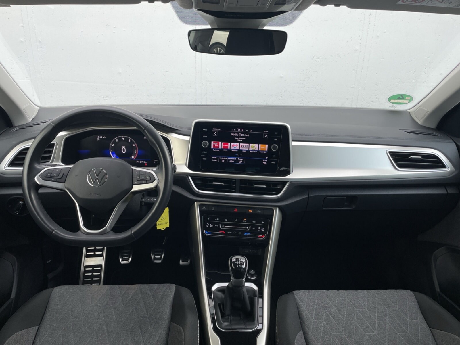 Volkswagen T-Roc – Bild 10