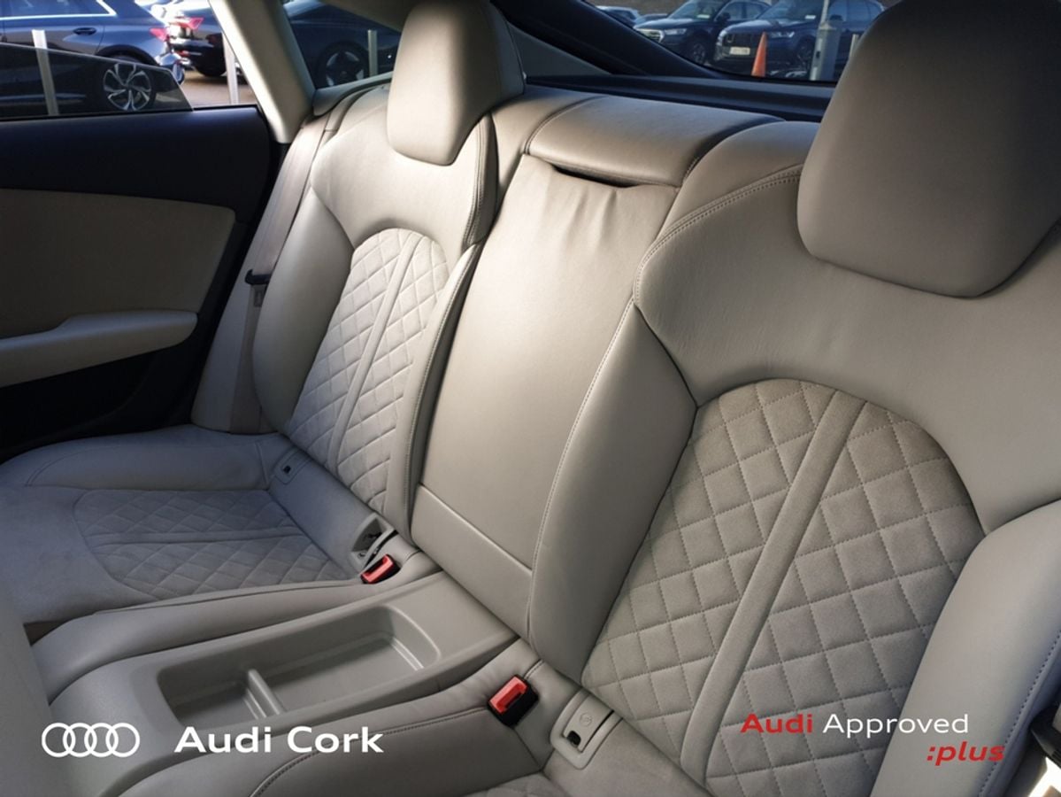 Image about Audi S7 Sportback S7 4.0 TFSI quattro 450 PS S tronic