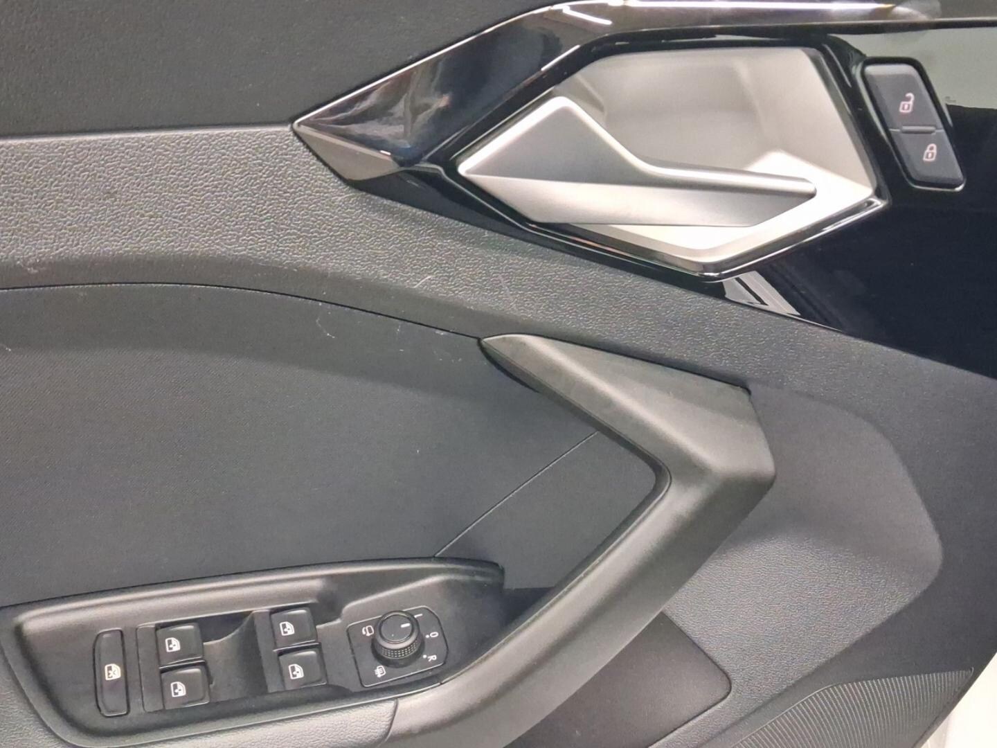 Bild über Audi A1 Sportback advanced 30 TFSI S tronic - für weitere Informationen kontaktieren Sie den Audi Partner