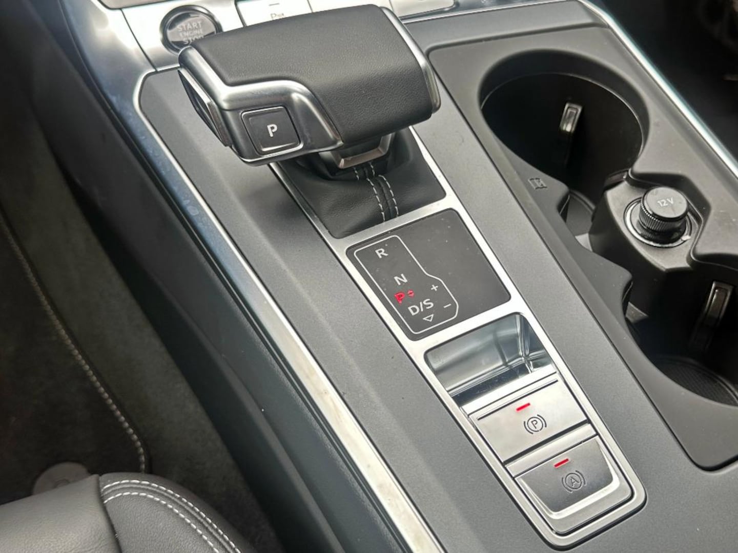 Bild über Audi A6 Avant advanced 45 TFSI S tronic - für weitere Informationen kontaktieren Sie den Audi Partner