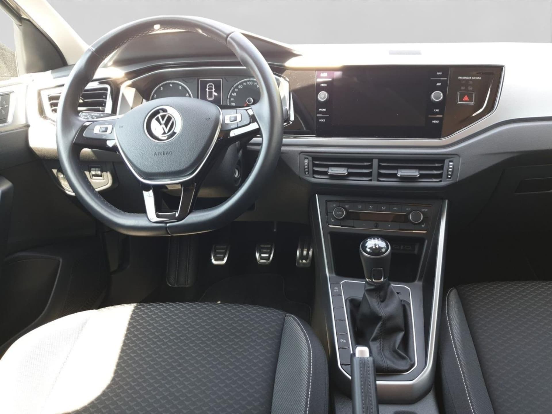 Volkswagen Polo Active