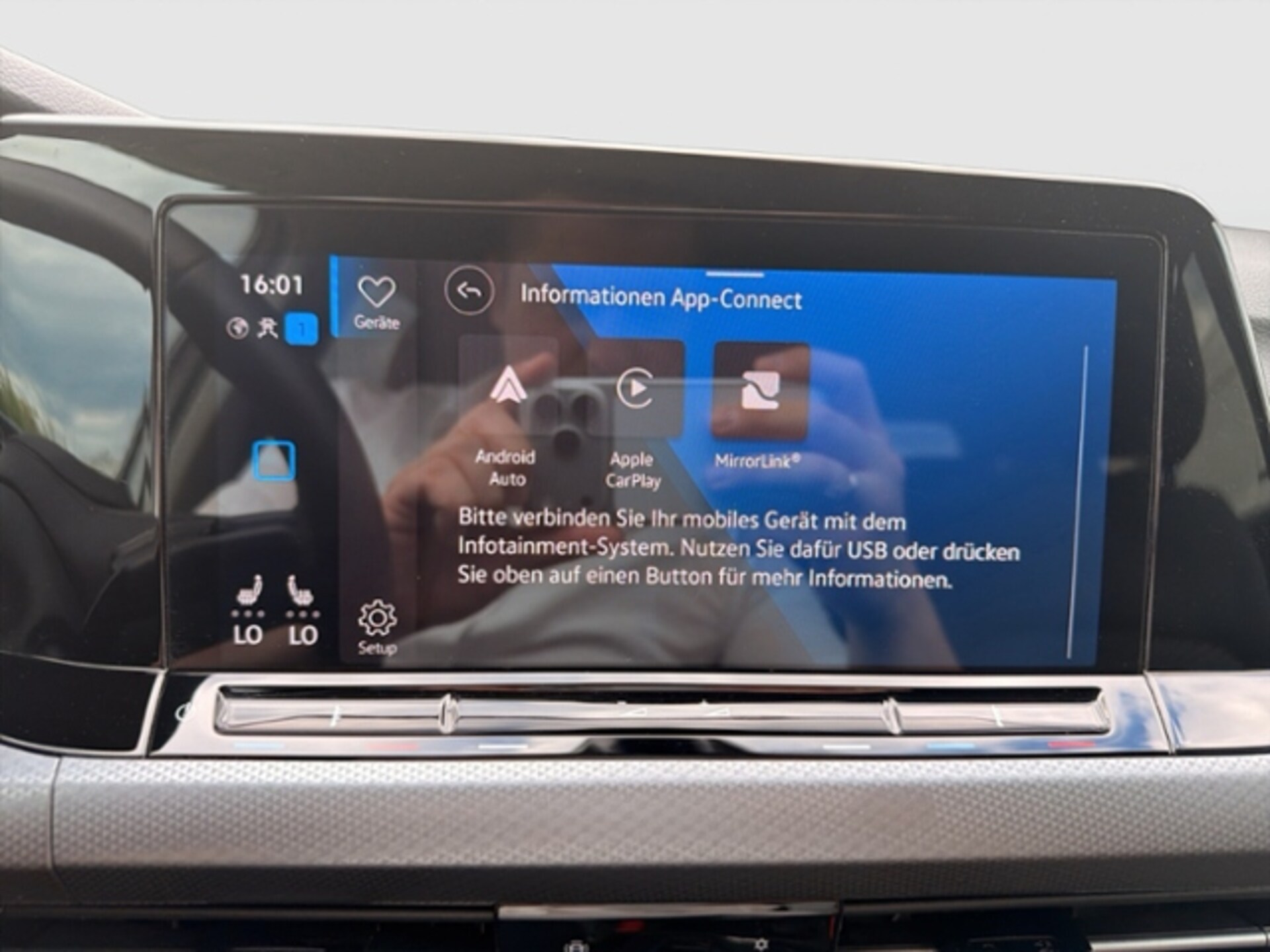 Volkswagen Golf Active