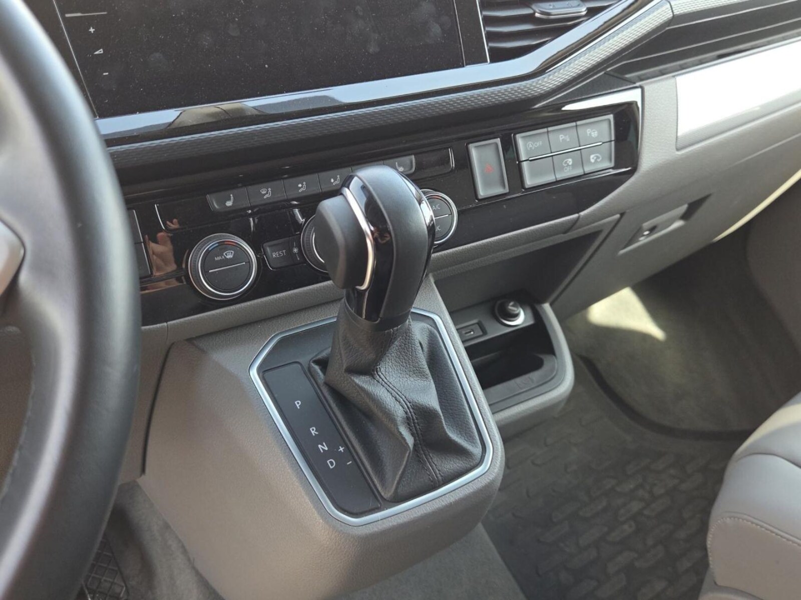 Volkswagen T6.1 California – Bild 7