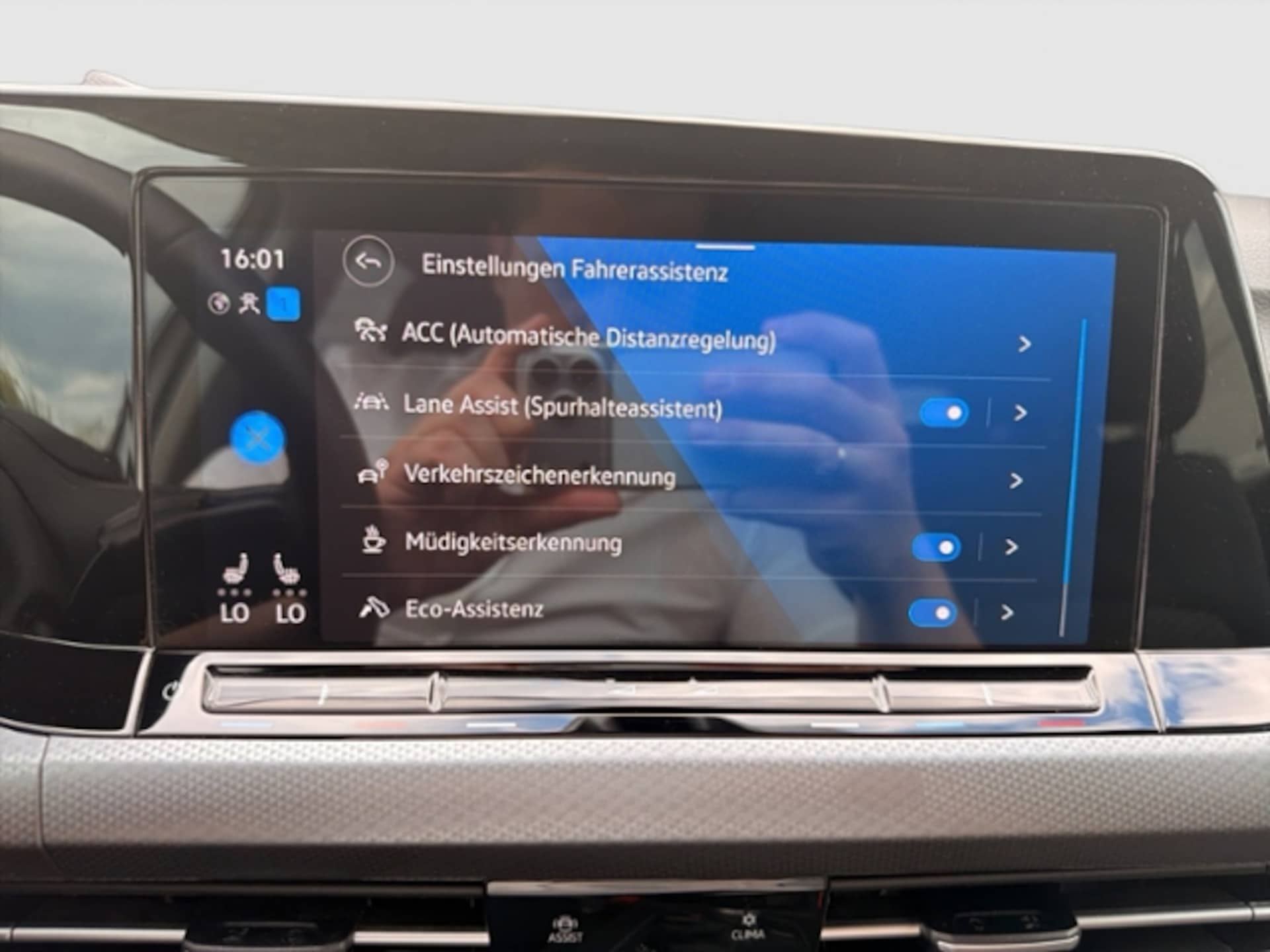Volkswagen Golf Active