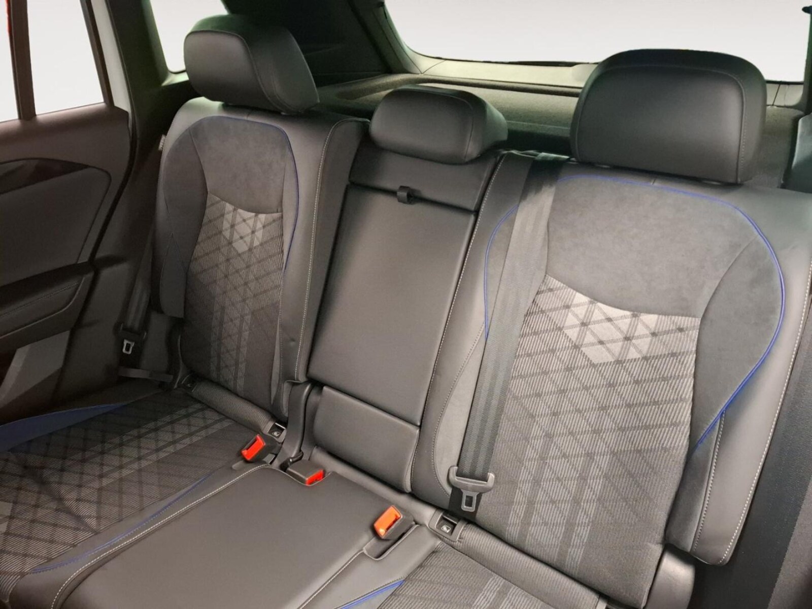 Volkswagen Tiguan – Bild 7