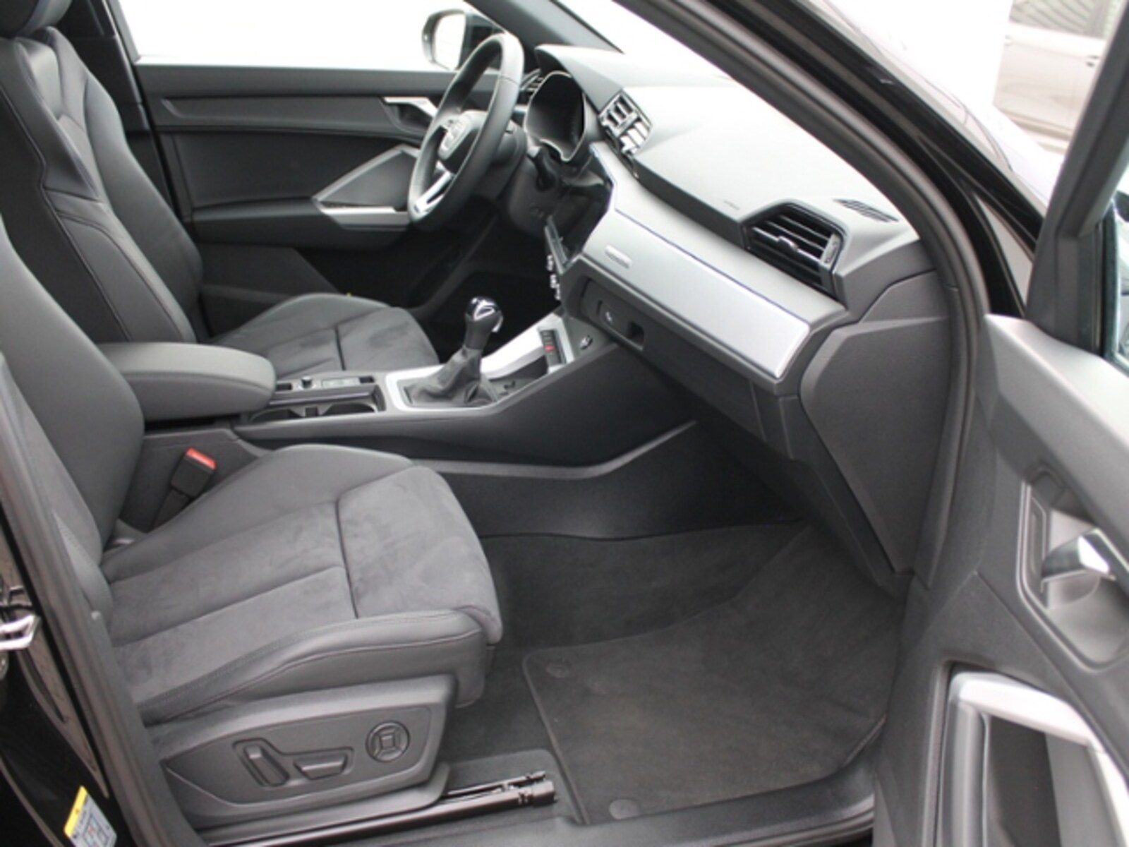 Audi Q3 Sportback – Bild 16