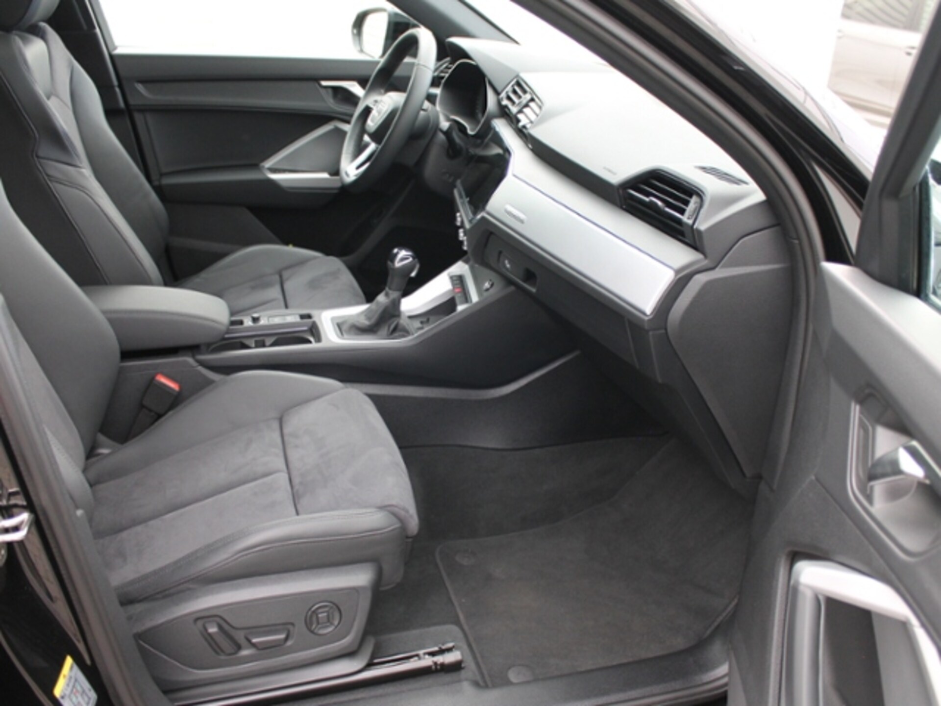 Audi Q3 Sportback S line