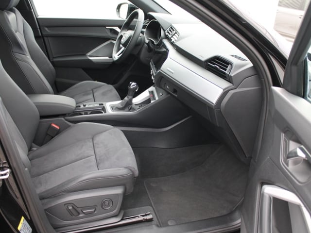 Image about Audi Q3 Sportback S line 40 TFSI quattro S tronic