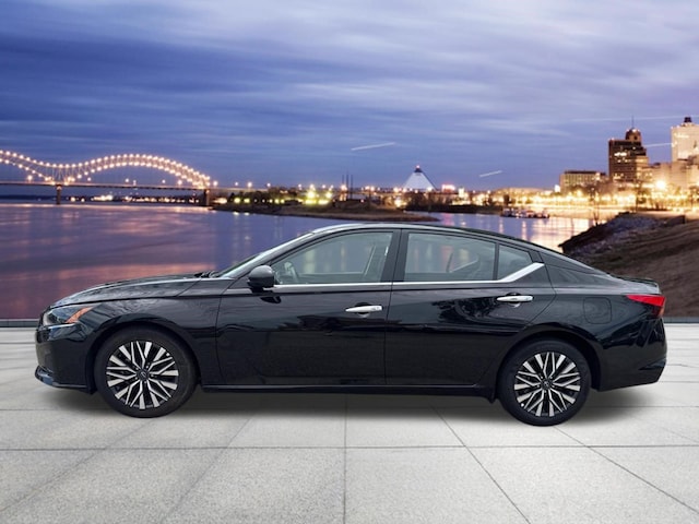 2025 Nissan Altima