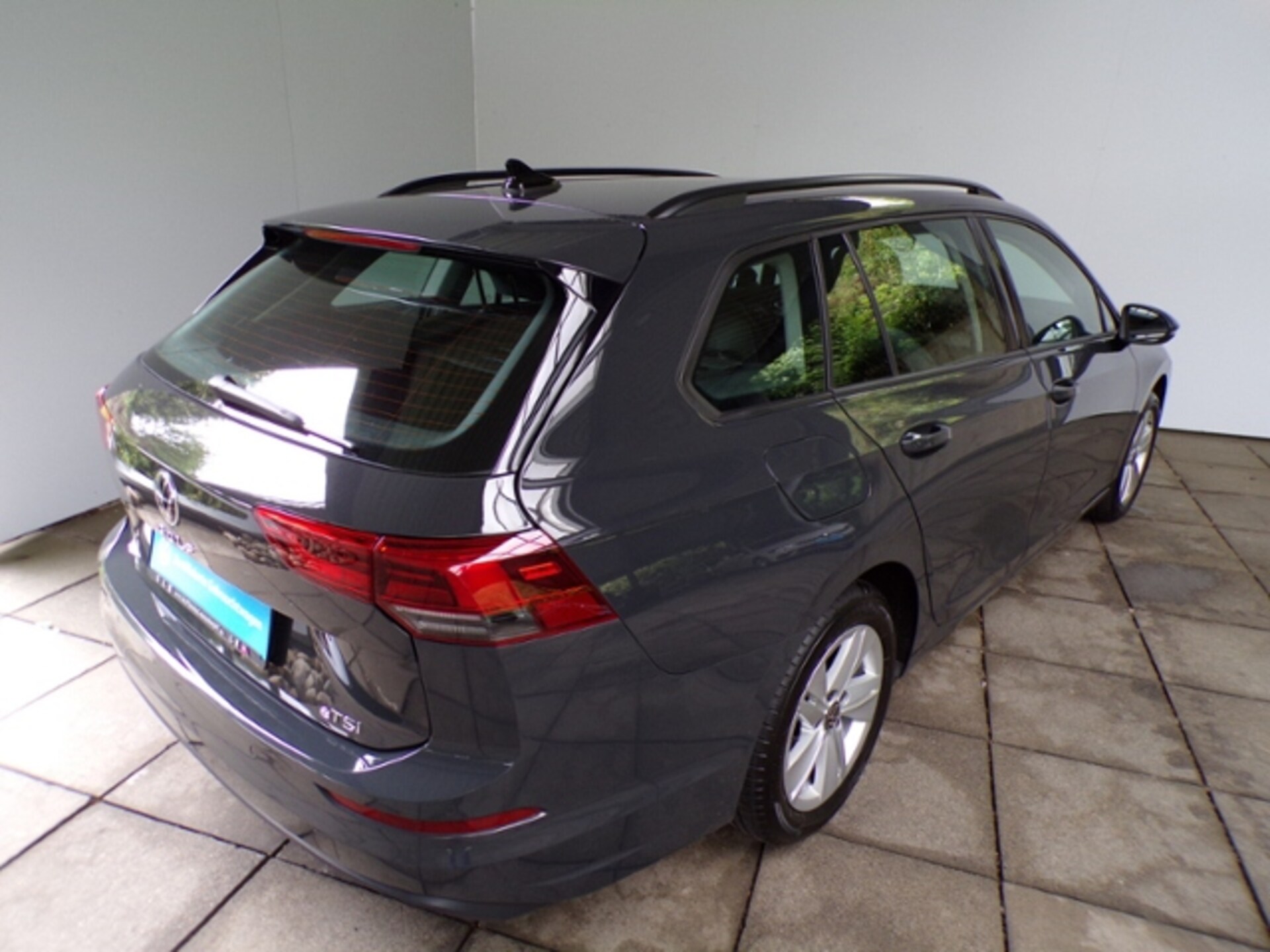 Volkswagen Golf Variant Life