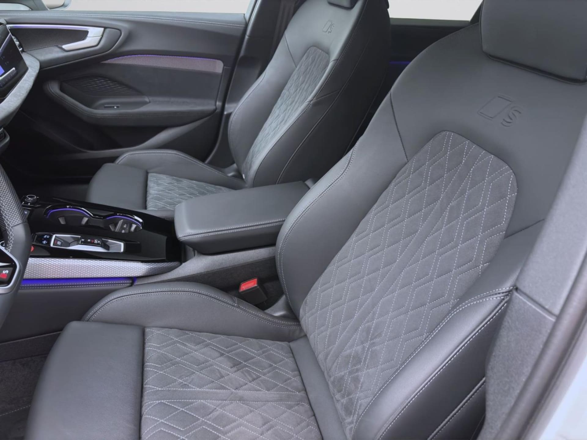 Audi A5 Avant e-hybrid