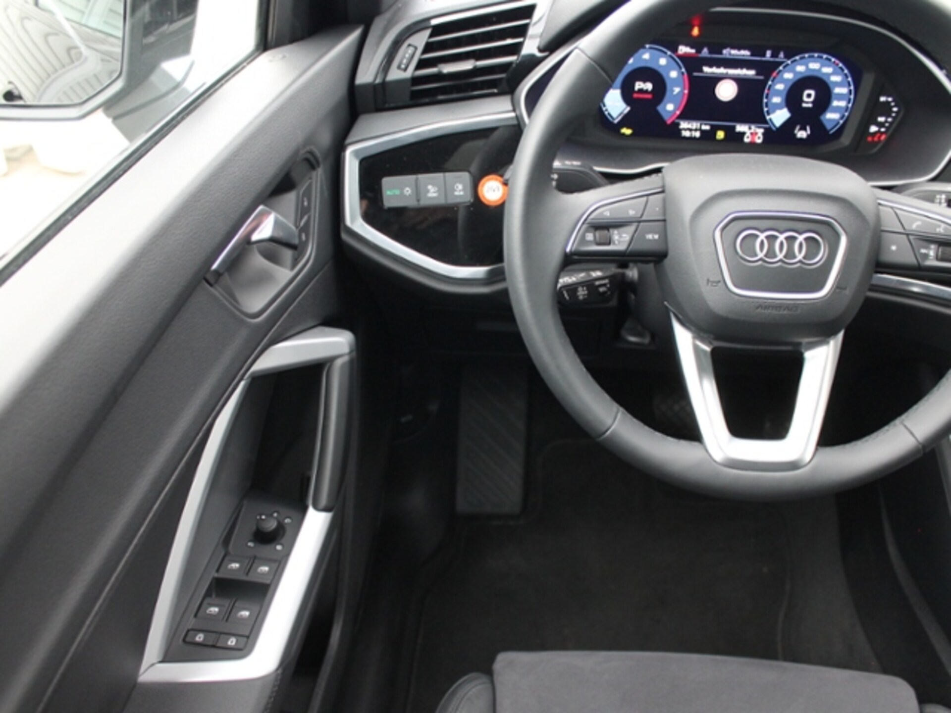 Audi Q3 Sportback S line