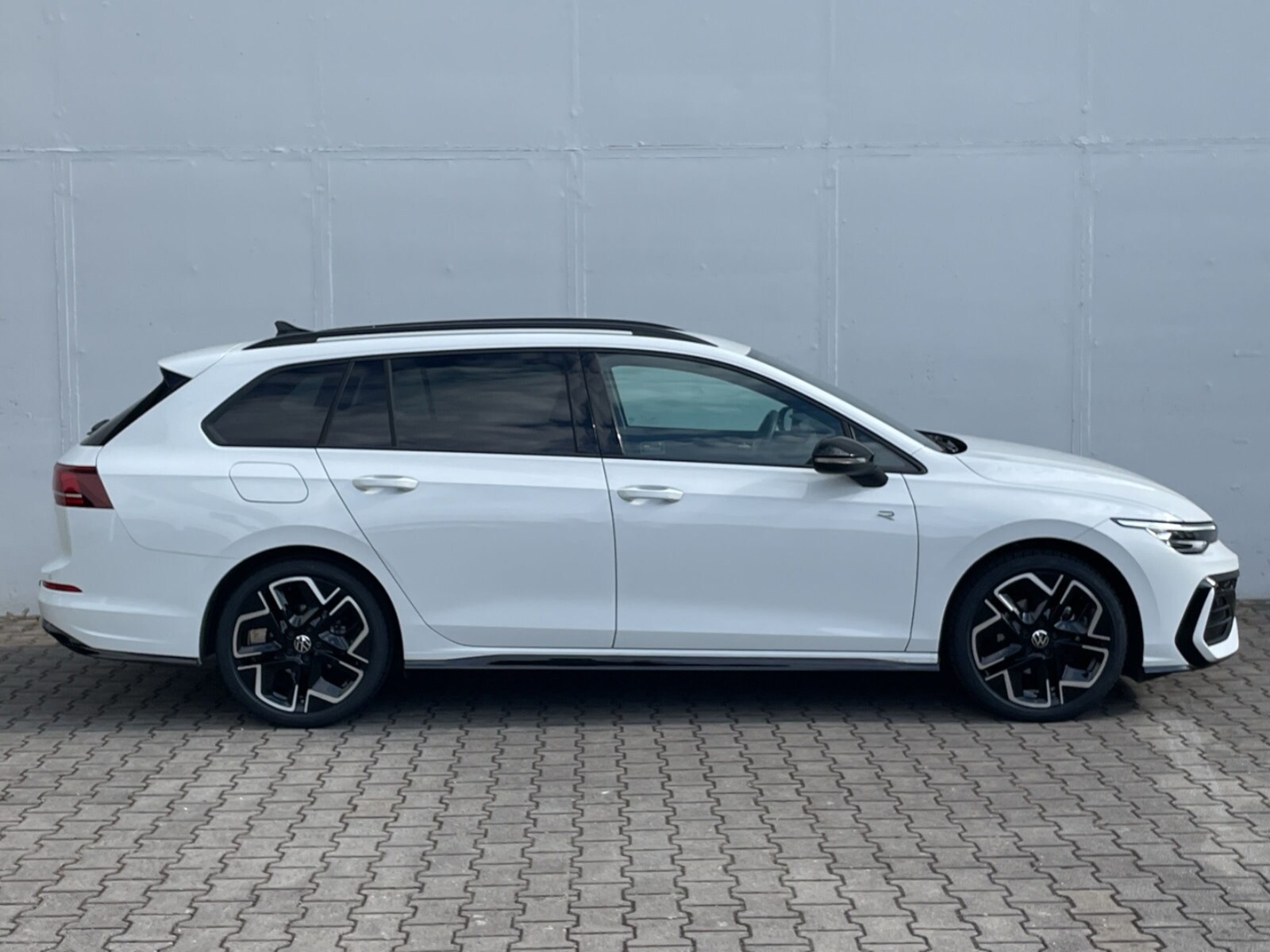 Volkswagen Golf Variant – Bild 6