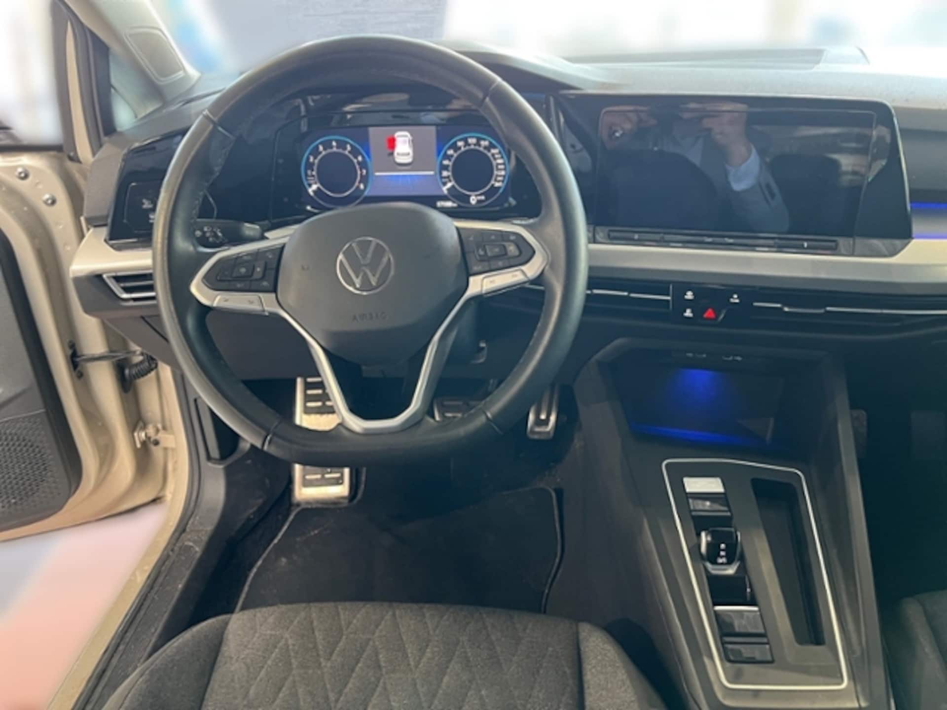 Volkswagen Golf MOVE