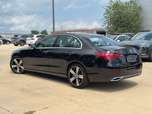 2025 Mercedes-Benz C 300
