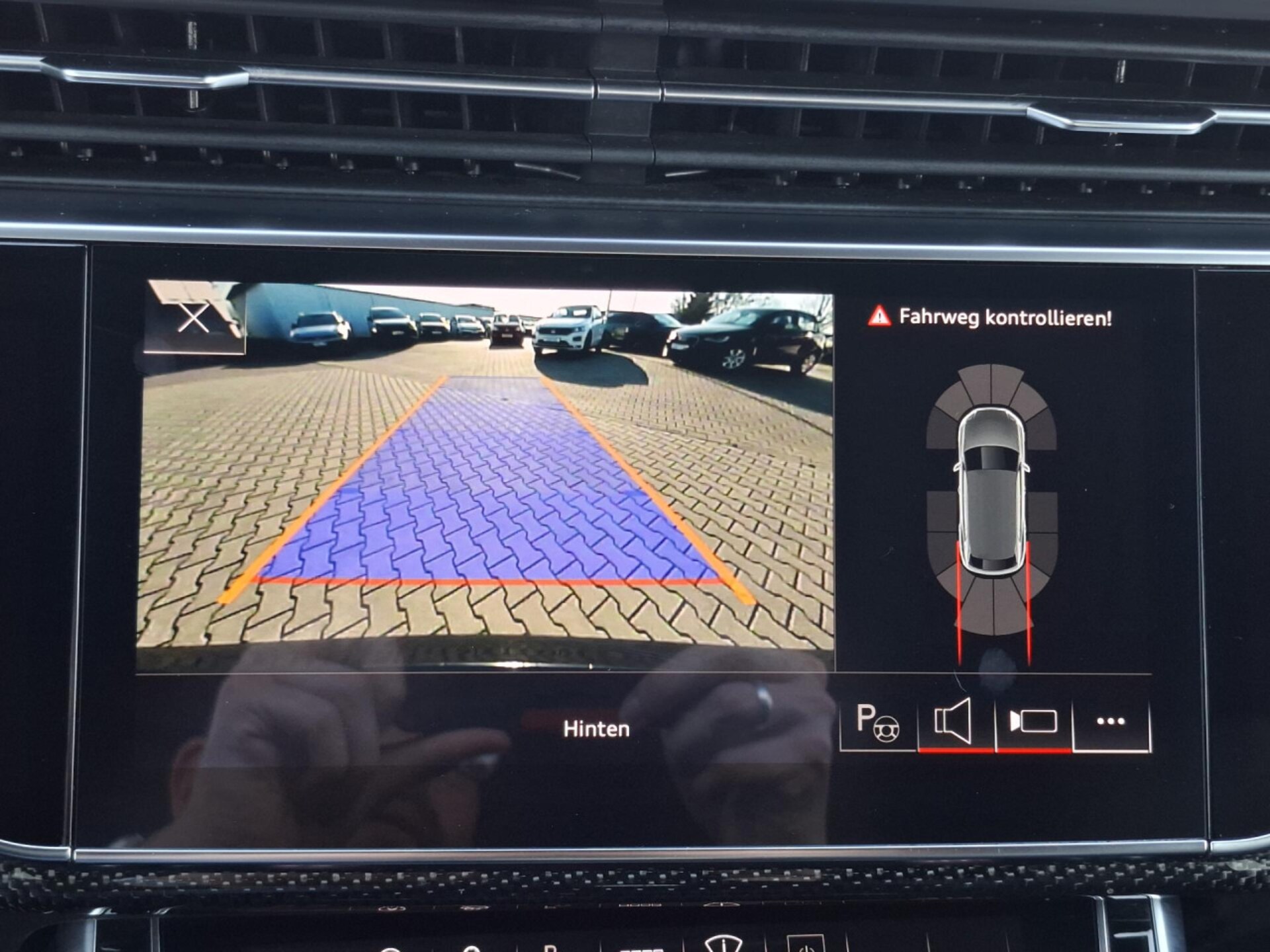 Audi Q8 SUV