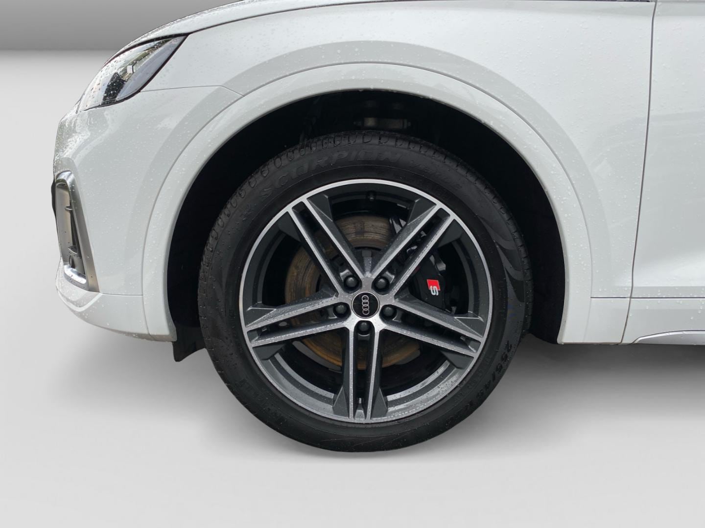 Bild über Audi SQ5 TDI tiptronic - für weitere Informationen kontaktieren Sie den Audi Partner