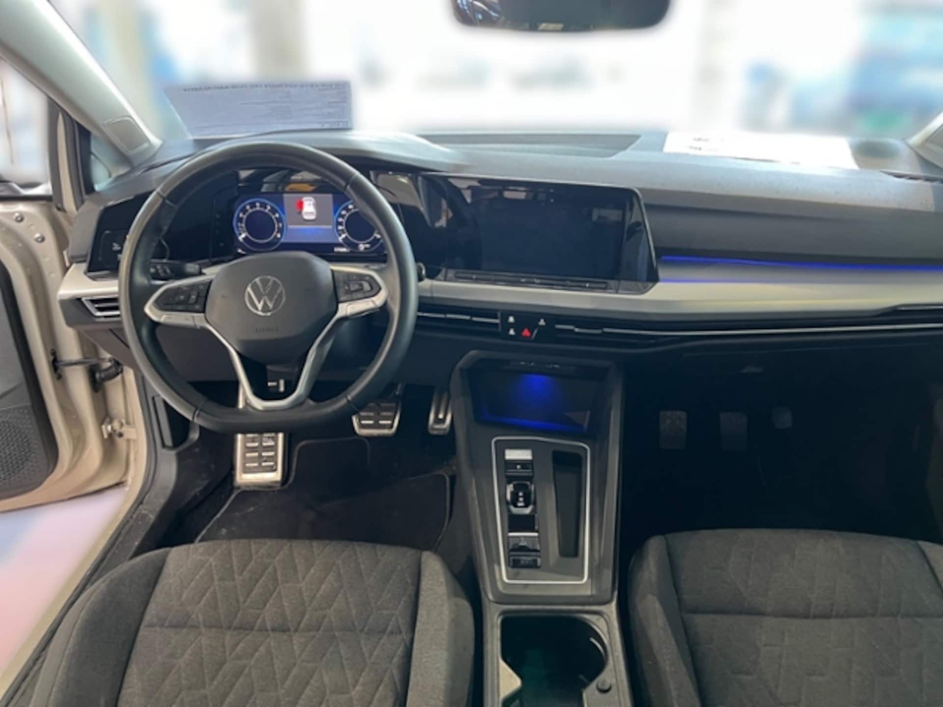 Volkswagen Golf MOVE