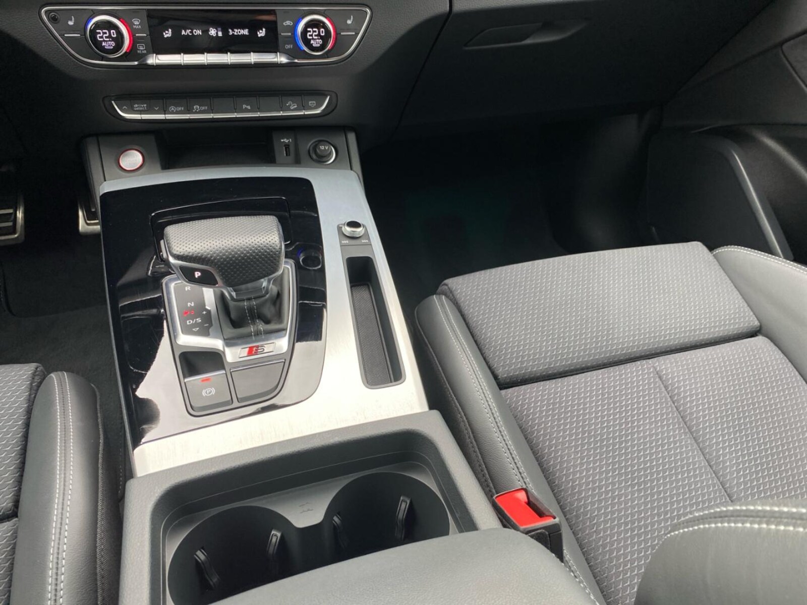 Audi SQ5 – Bild 7