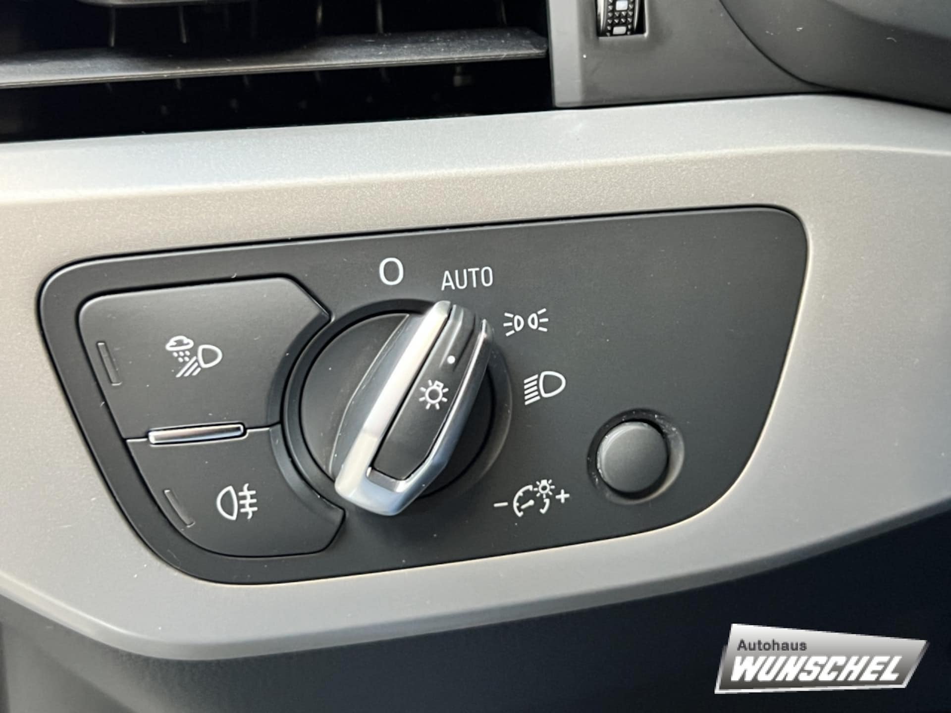 Audi A4 Avant Advanced