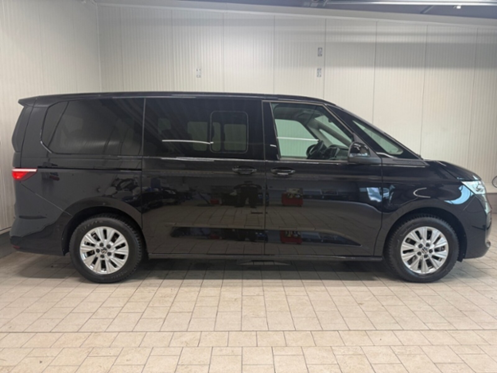 Volkswagen Multivan Langversion – Bild 8
