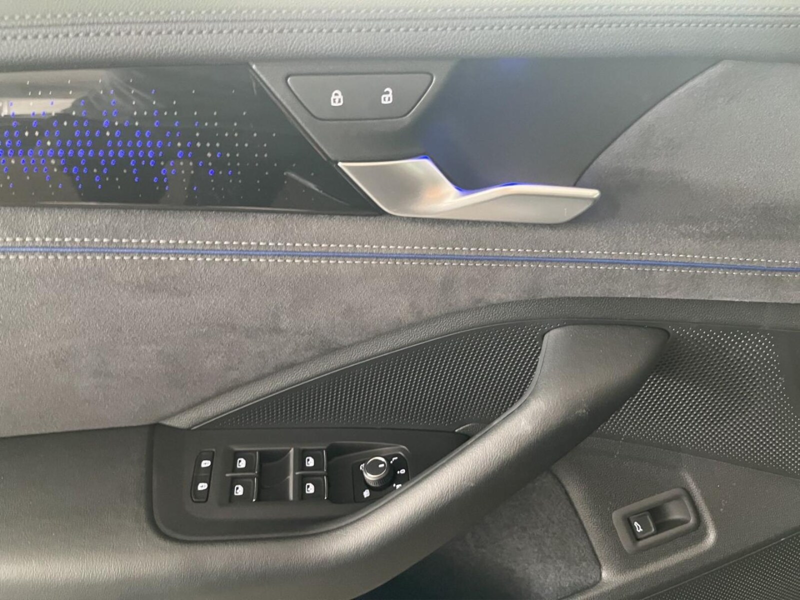 Volkswagen Passat – Bild 13