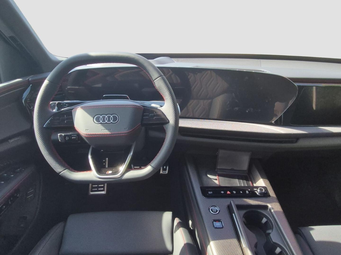 Bild über Audi Q7 SUV TDI quattro 220 kW tiptronic - für weitere Informationen kontaktieren Sie den Audi Partner