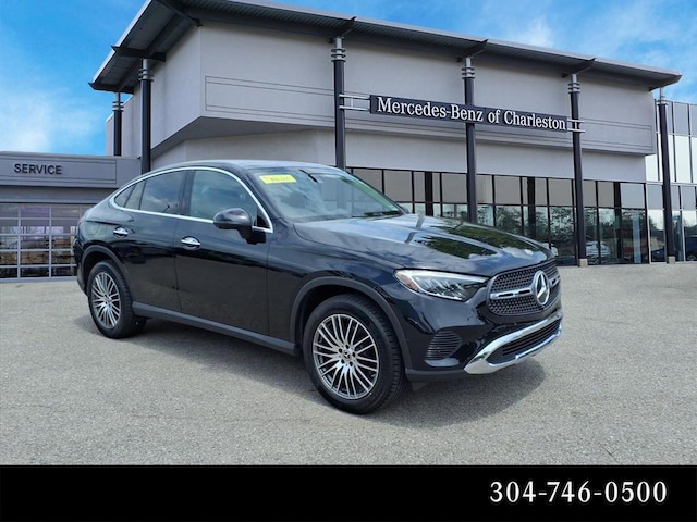 2025 Mercedes-Benz GLC 300
